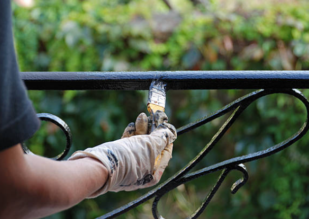 Anti-Corrosion Coating Plan for Curved Wrought Iron Railings